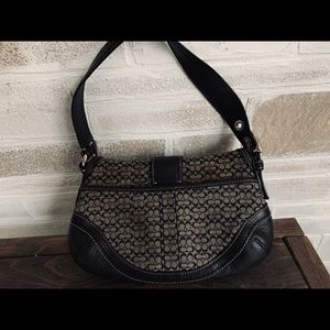 Small coach handbag.